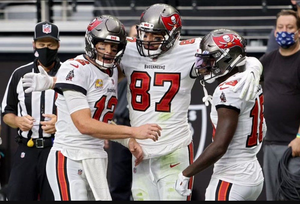 Thursday Night Preview Dallas Cowboys vs. Tampa Bay Buccaneers