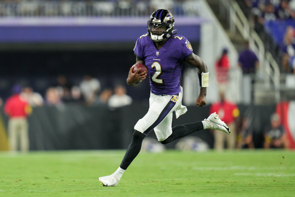 Tyler Huntley running against Tennessee