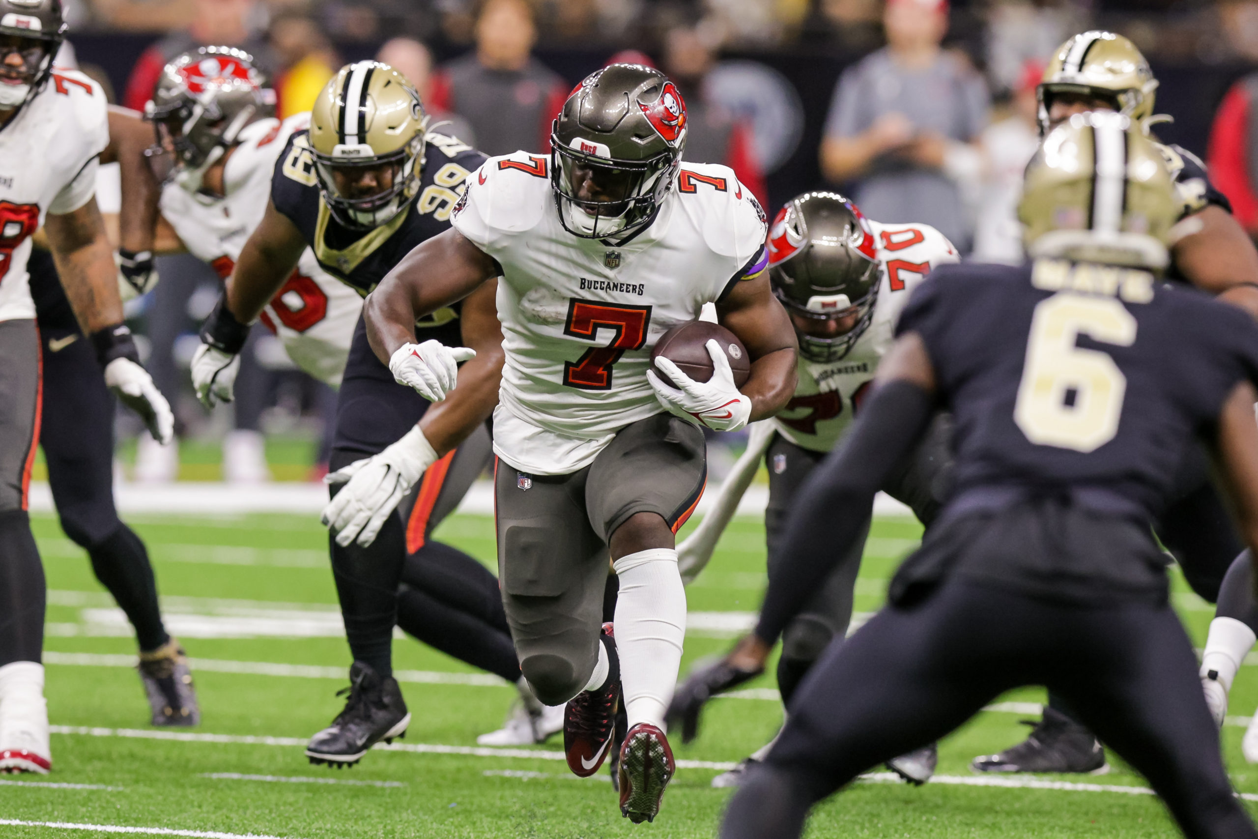 Leonard Fournette Bucs vs. Saints