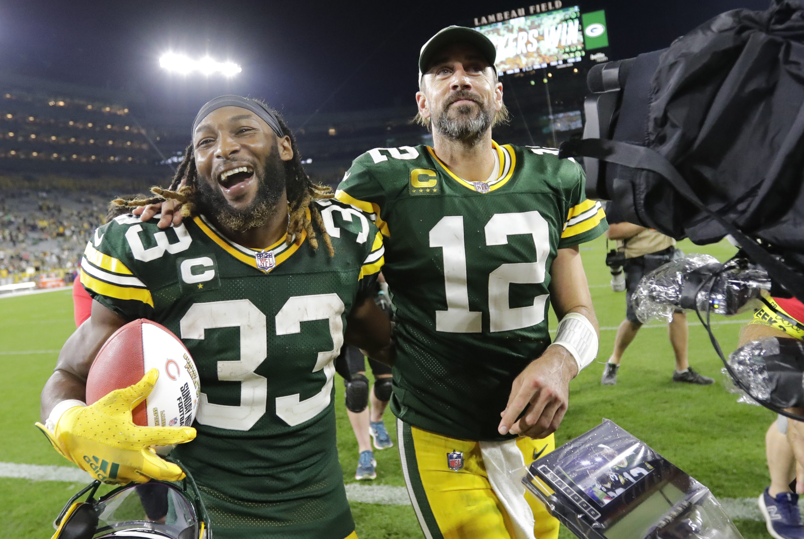 Aaron Jones Aaron Rodgers Packers vs. Buccaneers