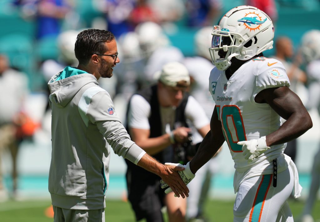 Tyreek Hill Dolphins vs. Bills