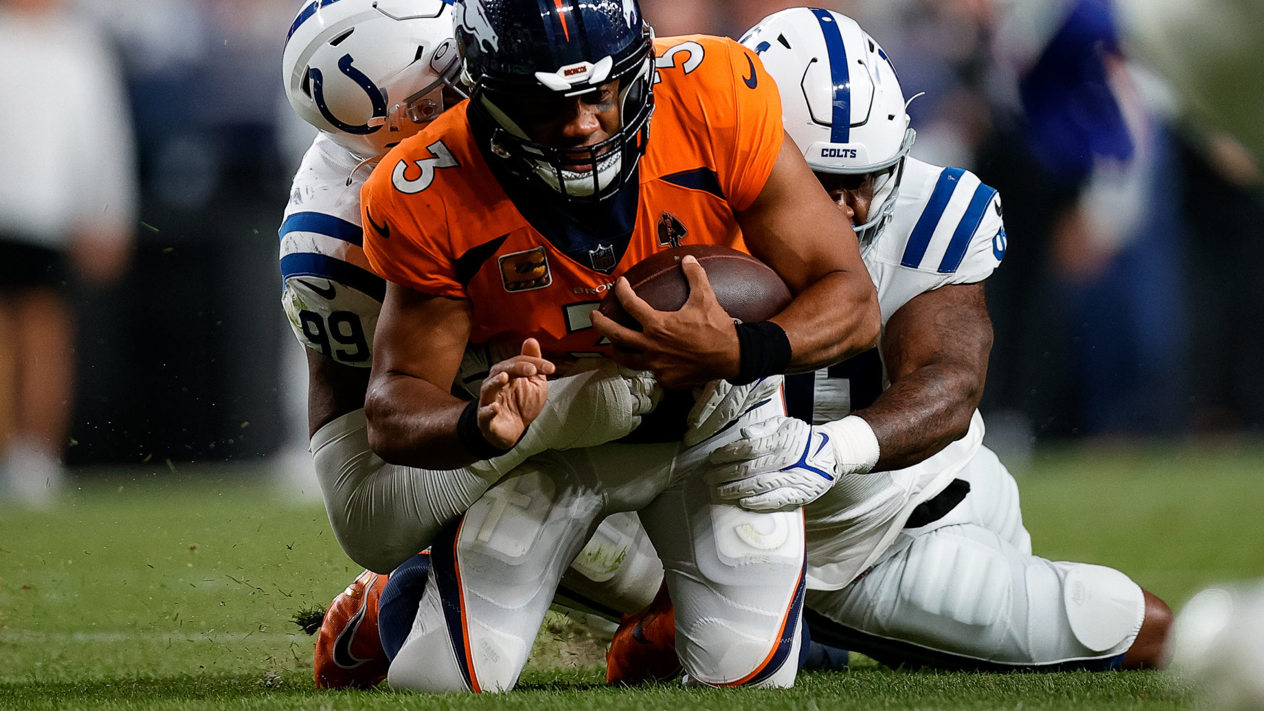 Unlike Cowboys With Dak, Broncos Don’t Have Luxury of Waiting on Wilson