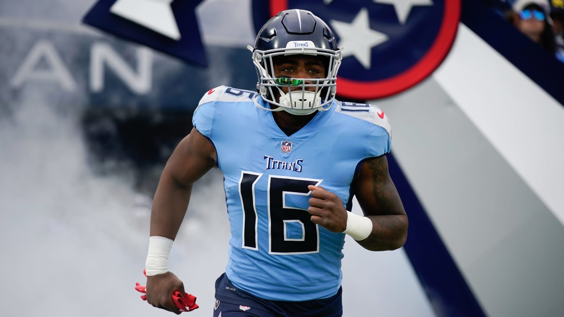 Tennessee Titans football roster predictions: Here's who's on