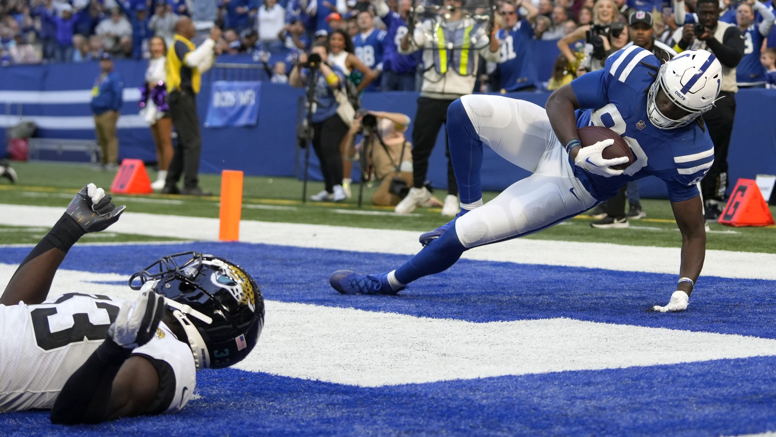 Quick Slants: Jaguars, Colts, Rams Falling Short of Preseason Hopes