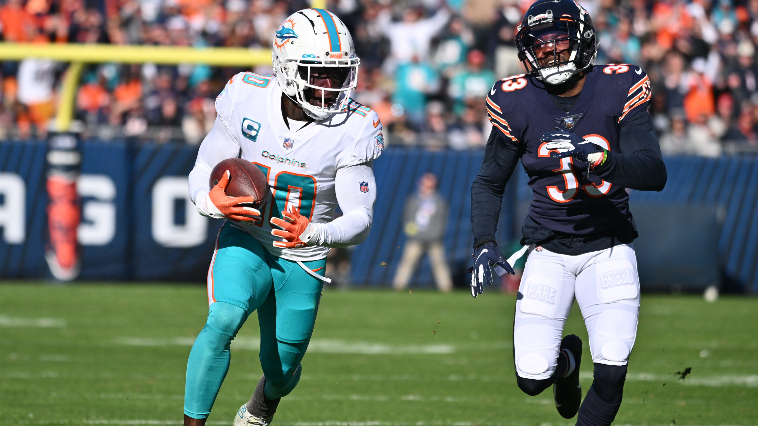 Dolphins’ Mike McDaniel Has Tyreek Hill Hitting Another Gear