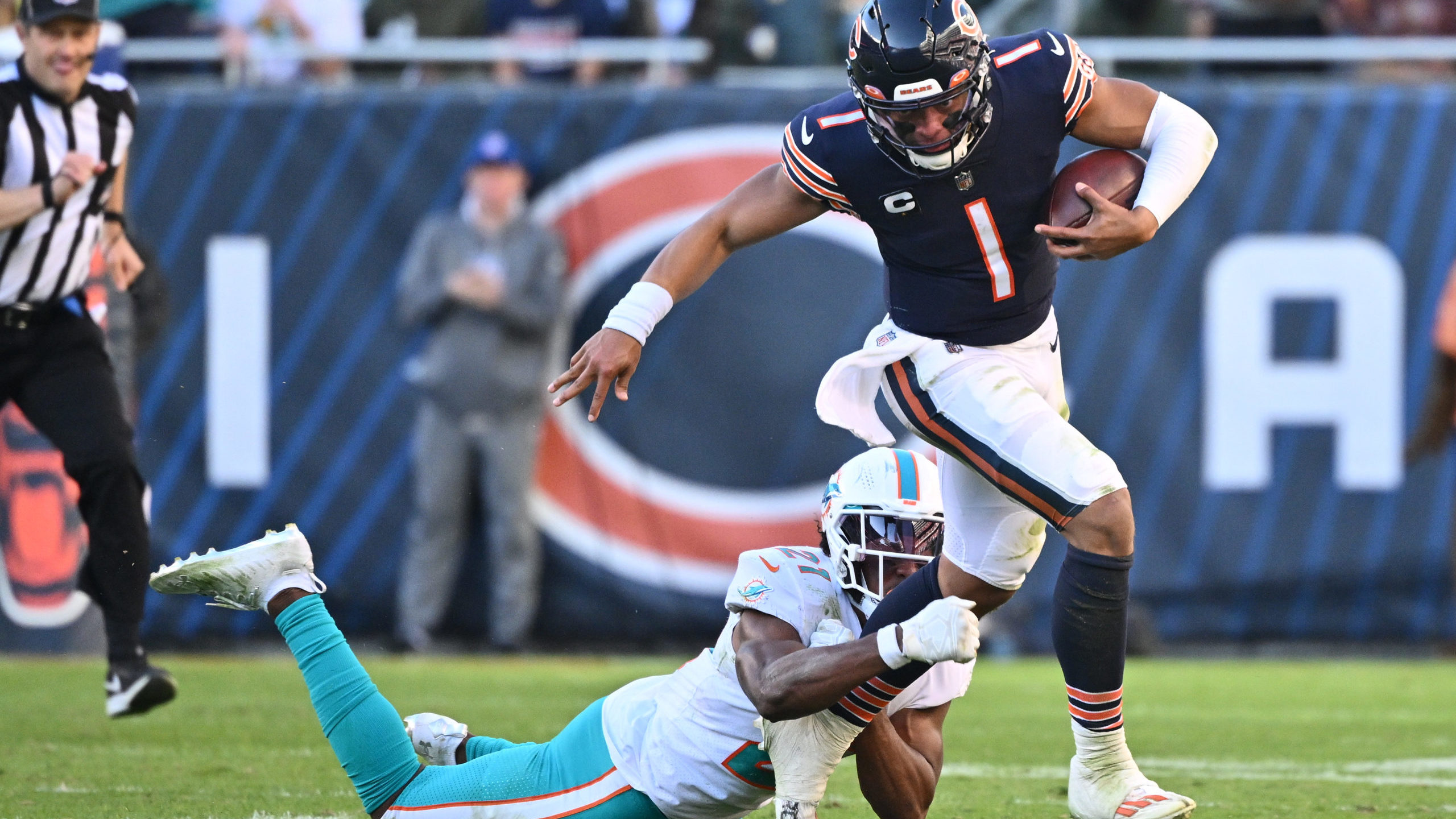 Dolphins Win But Defense Gets Shredded Again In Loss to Bears