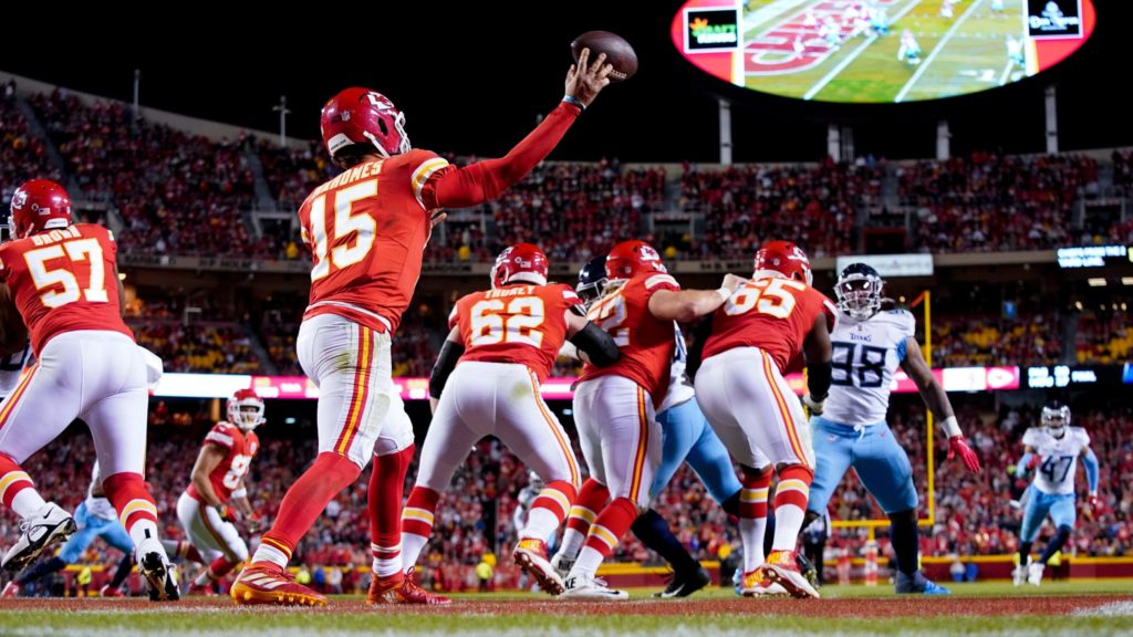 Kansas City Chiefs Patrick Mahomes NFL offensive efficiency rankings