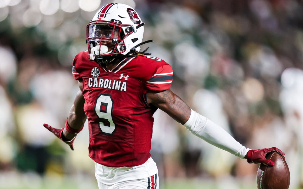 2023 NFL Mock Draft 1.1: QBs, Defenders Dominate Top of Round 1