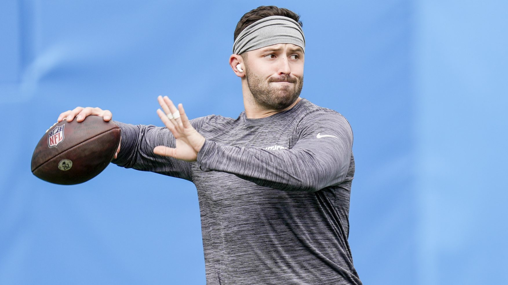 Rams Claim QB Baker Mayfield off Waivers