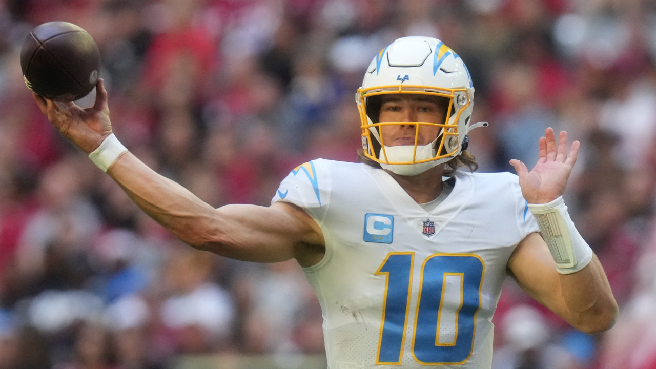 NFL Week 13 Betting: Odds, Spreads, Picks, Predictions for Chargers vs. Raiders