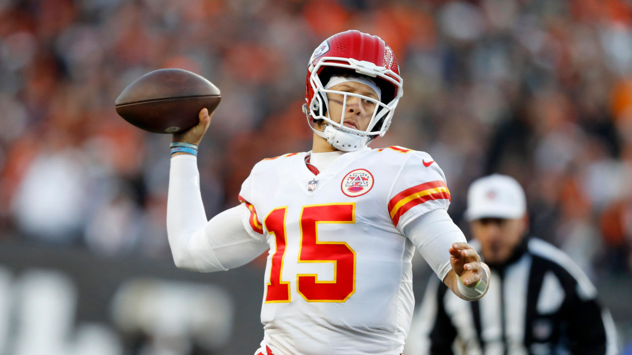 NFL Week 14 Betting: Odds, Spreads, Picks, Predictions for Chiefs vs. Broncos