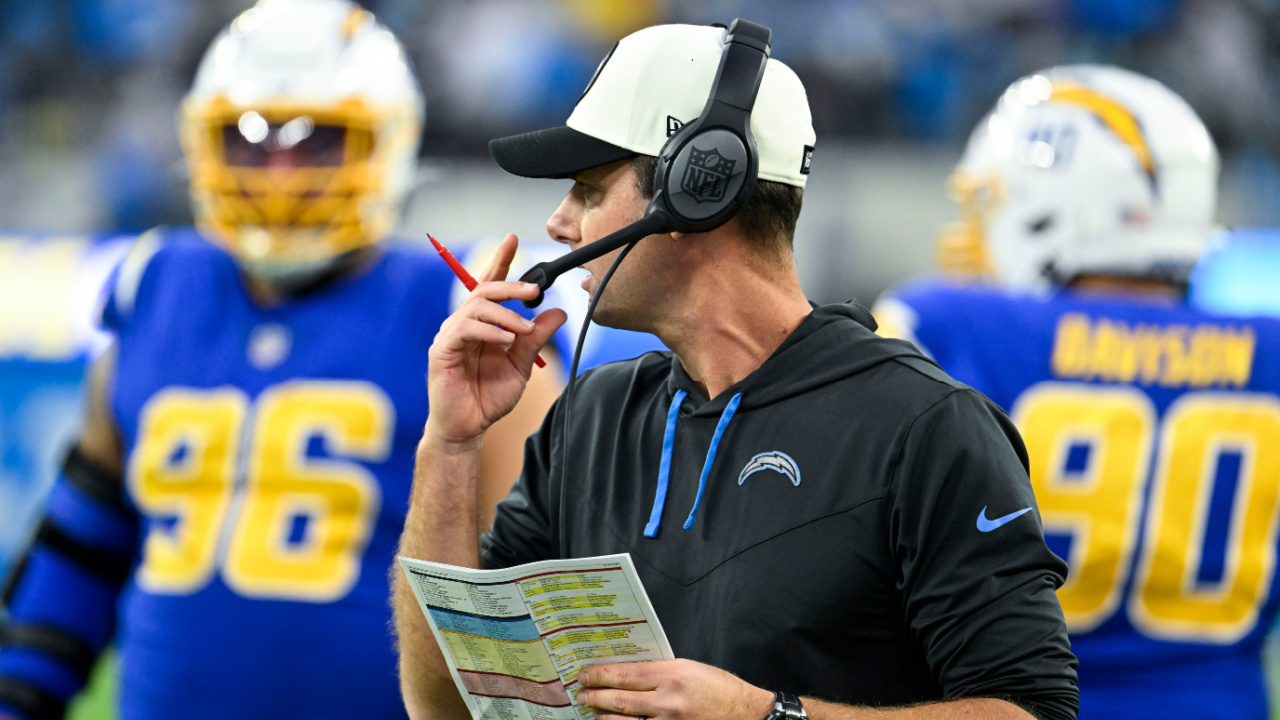 Chargers’ Leadership Keeping Team Steady Ahead of Playoff Push