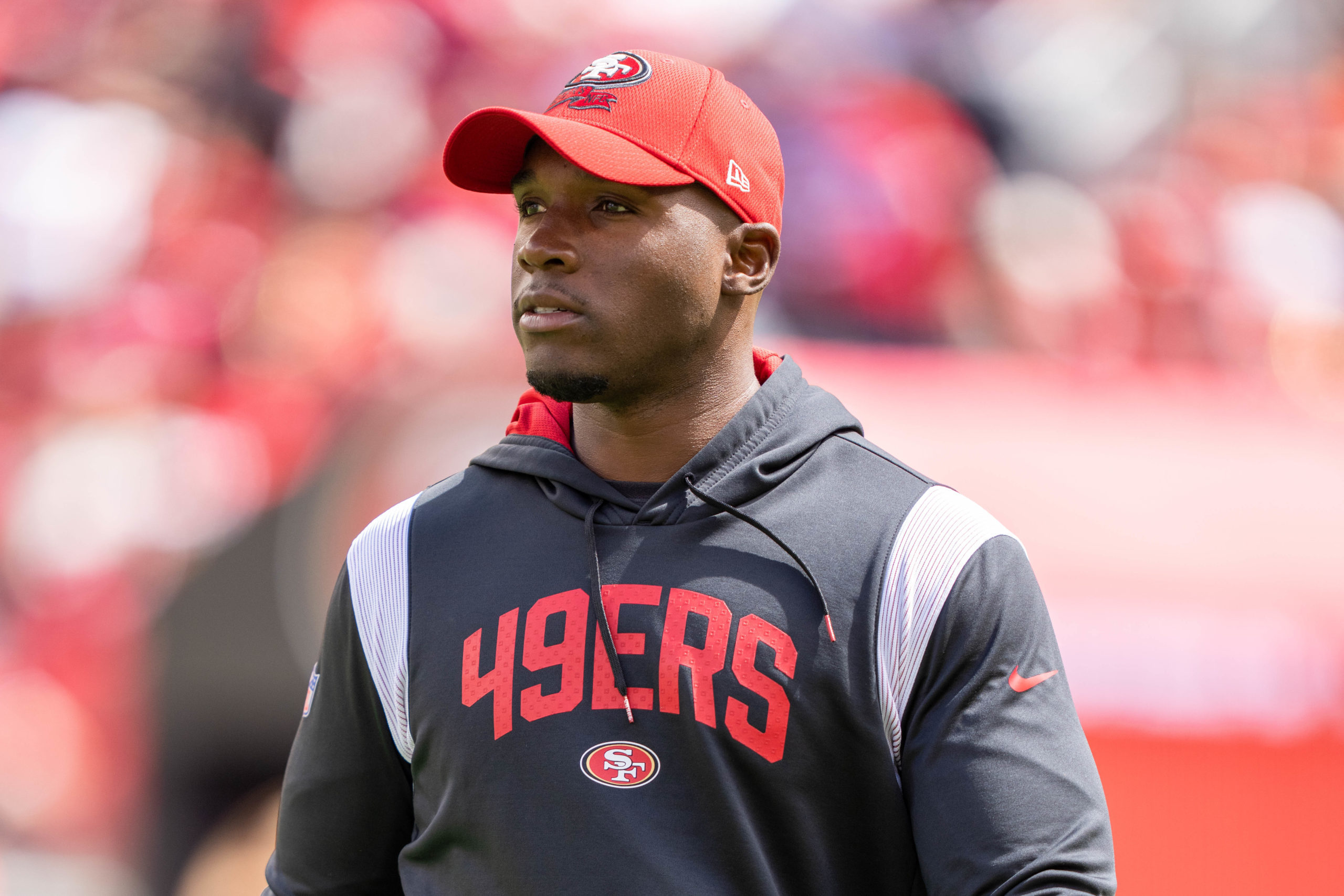 49ers DC DeMeco Ryans Should Be Atop Any Coaching Search List