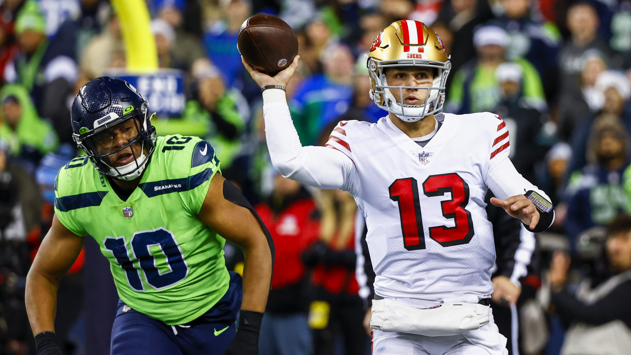 top nfl qbs 2022