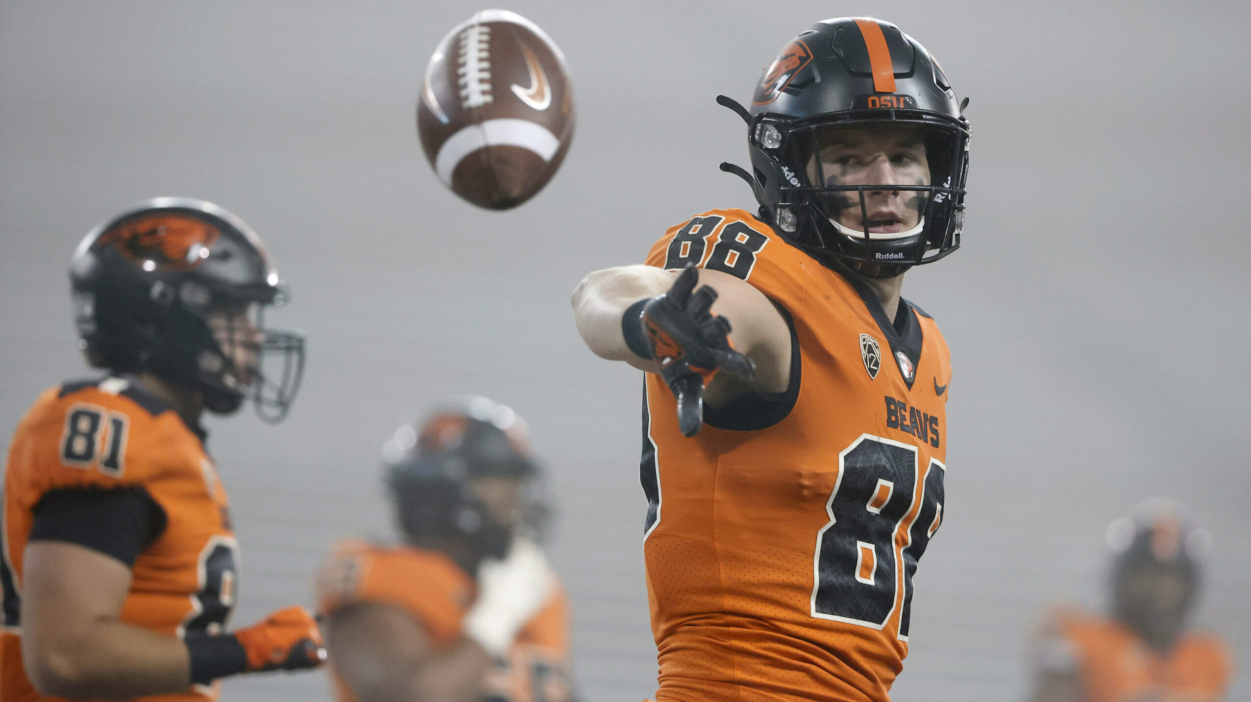 Oregon State tight end Luke Musgrave