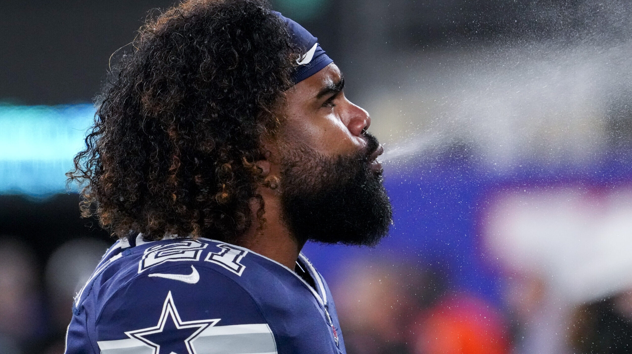 Cowboys running back ezekiel elliot