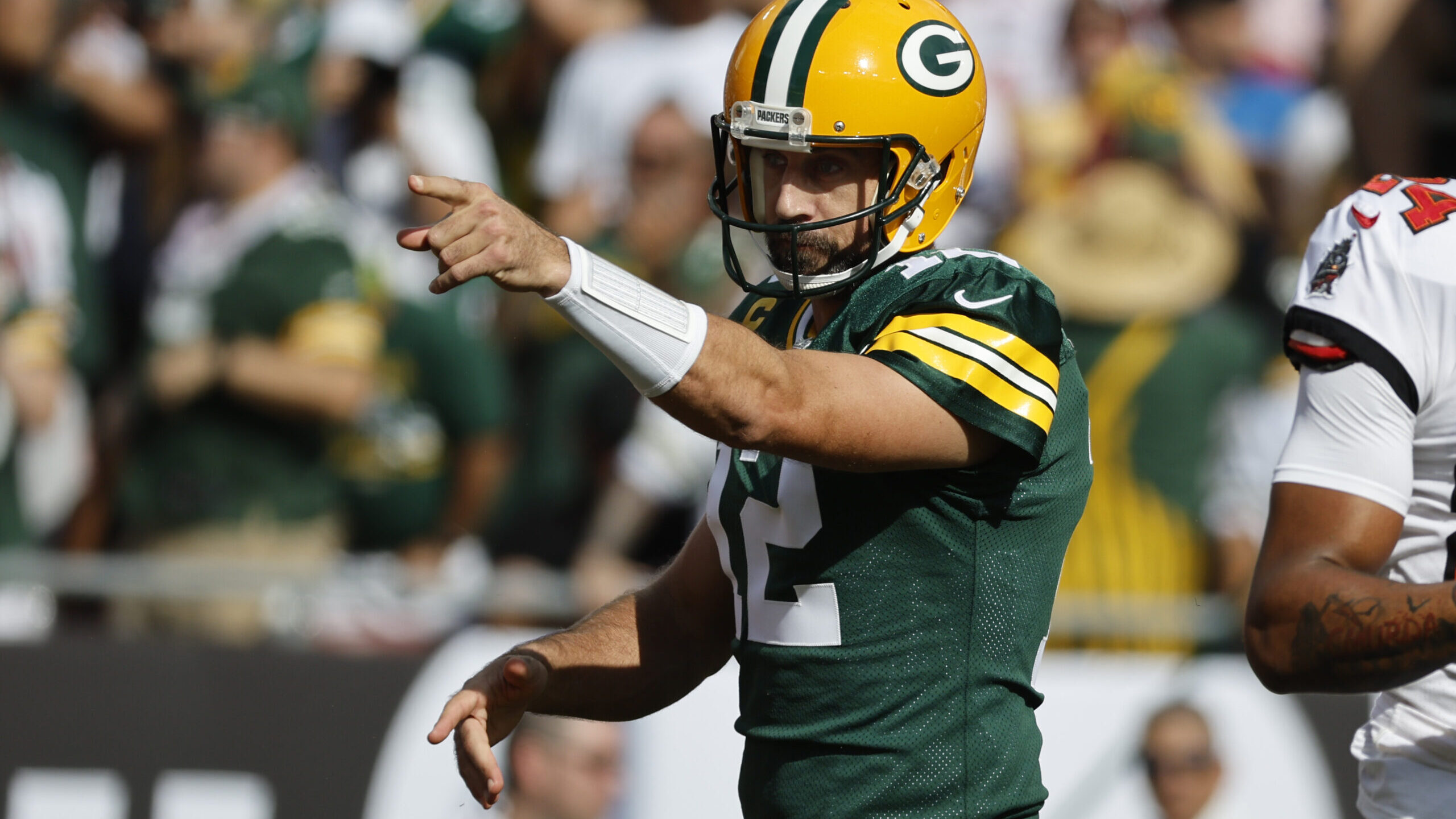Packers Quarterback Aaron Rodgers