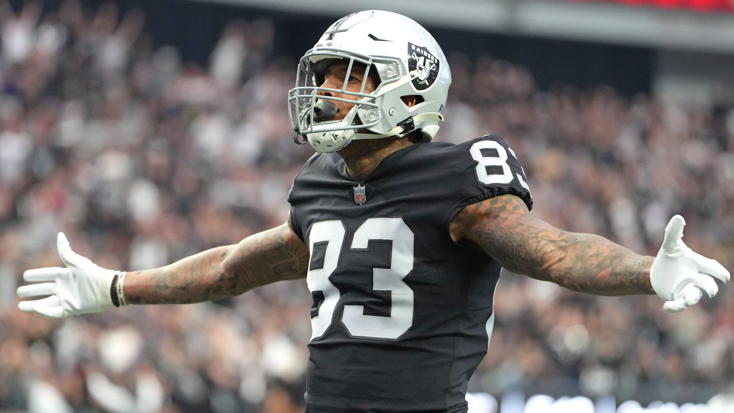 Las Vegas Raiders Tight End Darren Waller