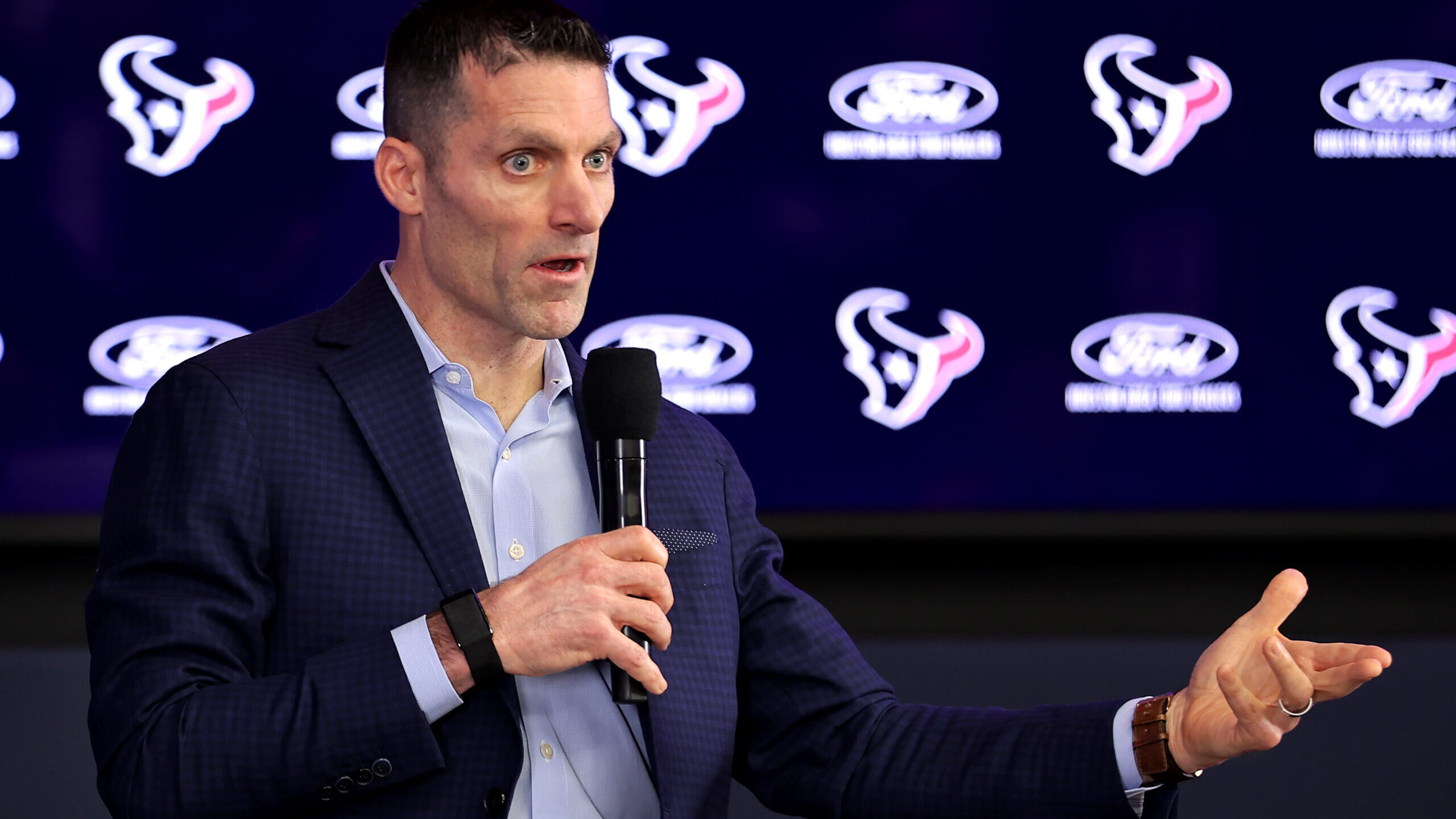 Texans GM Nick Caserio