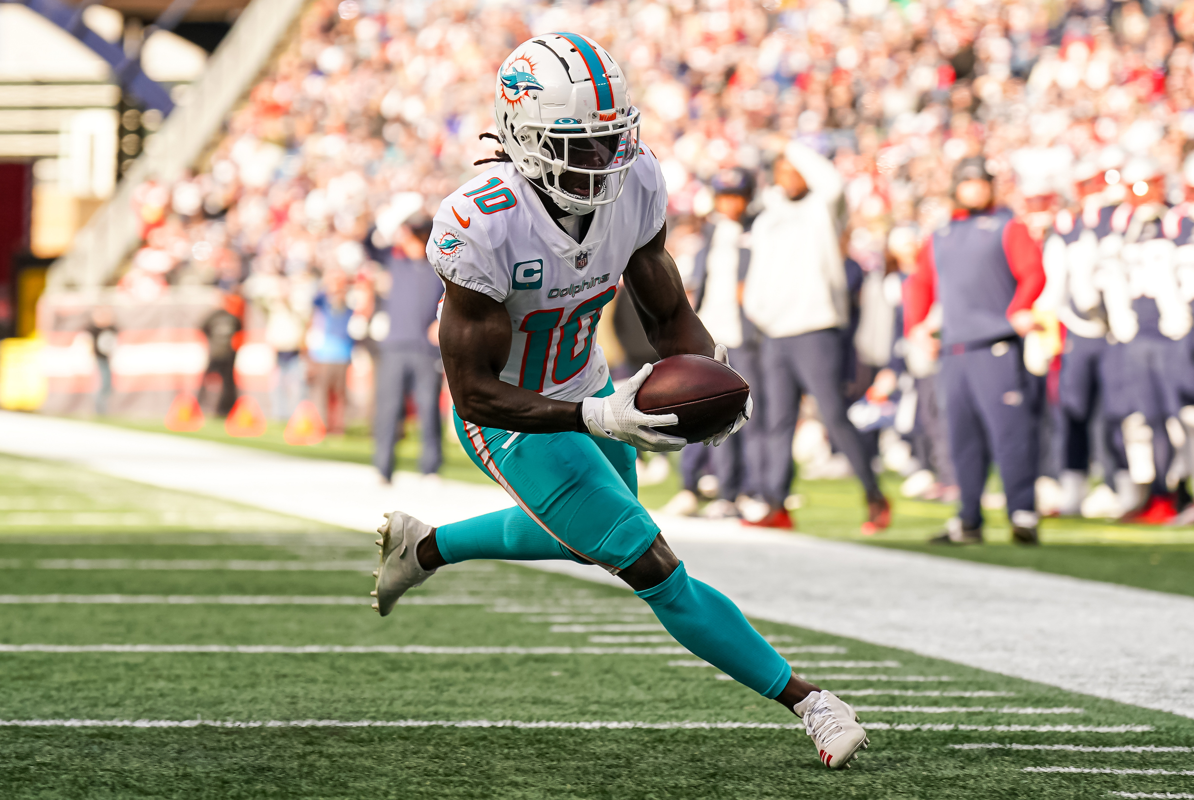 Miami Dolphins wide receiver Tyreek Hill