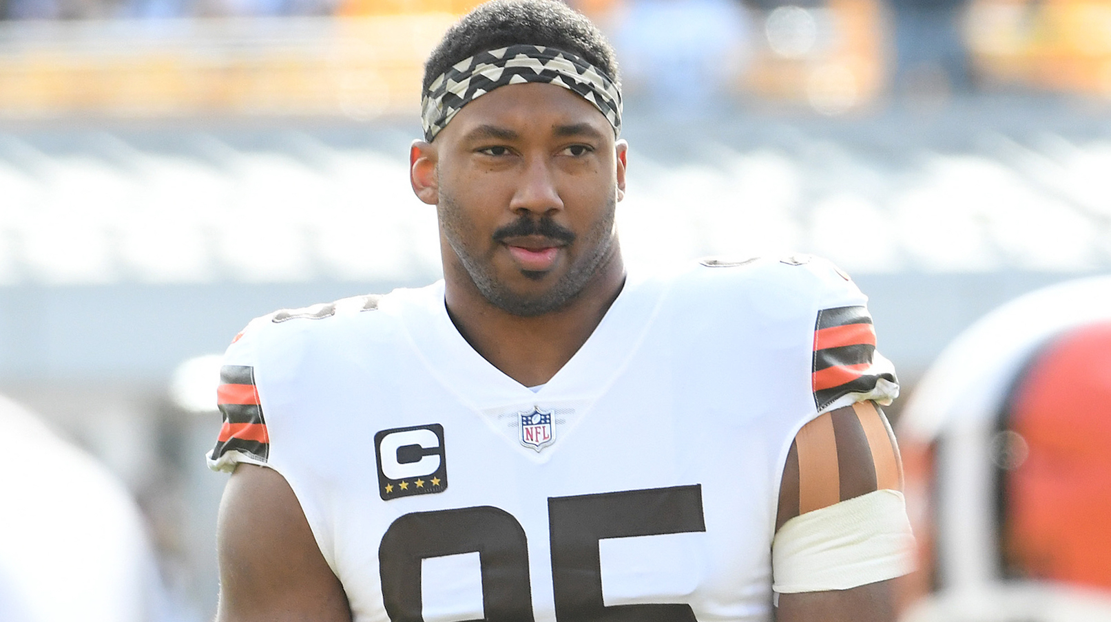 Myles Garrett CLEVELAND BROWNS