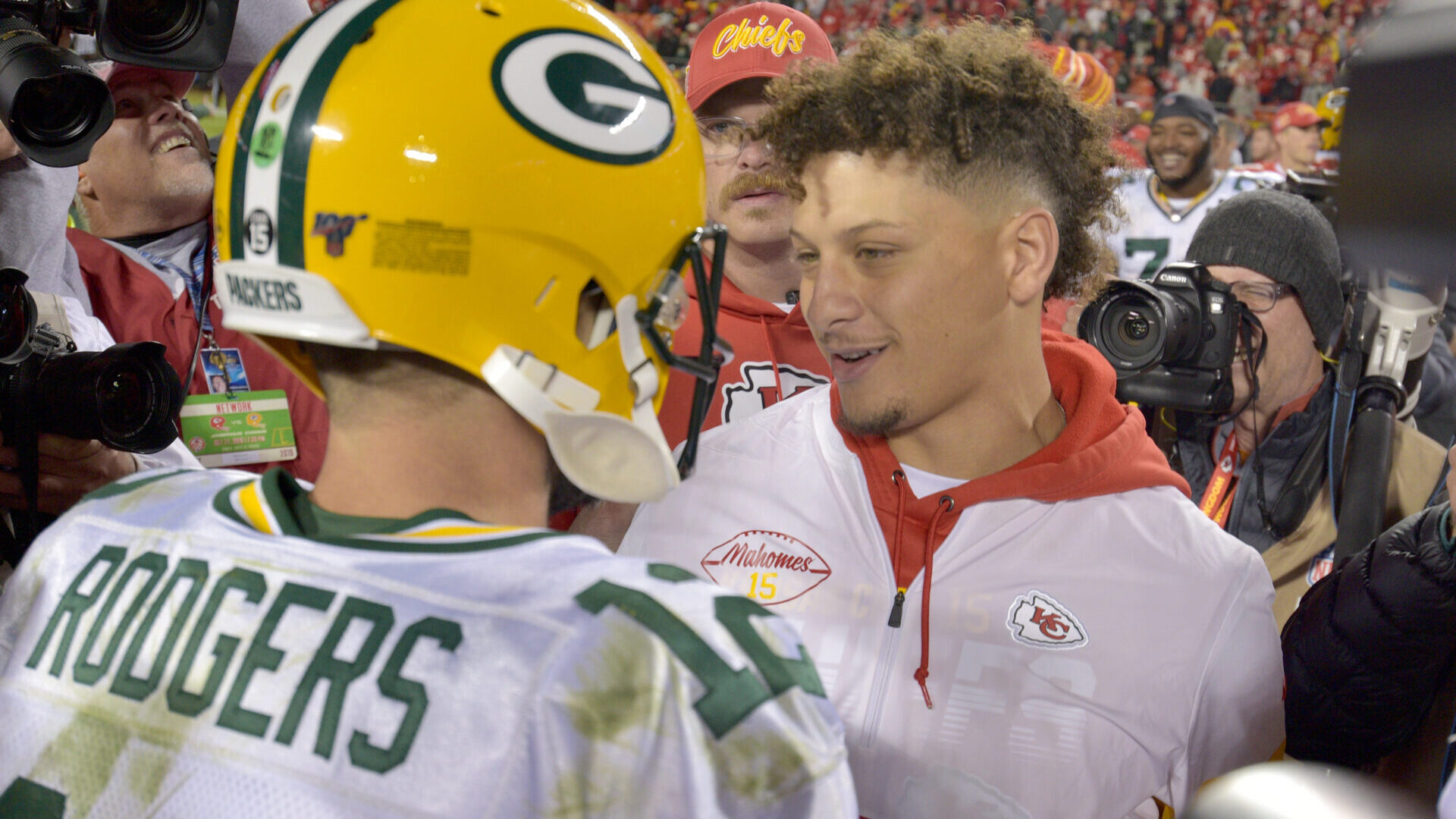 NFL Schedule Release: Rodgers, Mahomes Set to Face Off for First Time