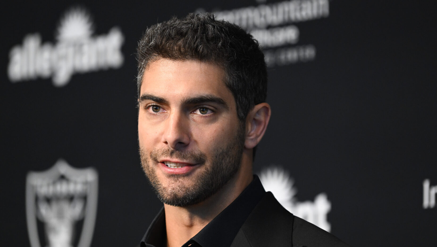 Raiders’ Jimmy Garoppolo Had Foot Surgery, Recovery Timeline Unknown