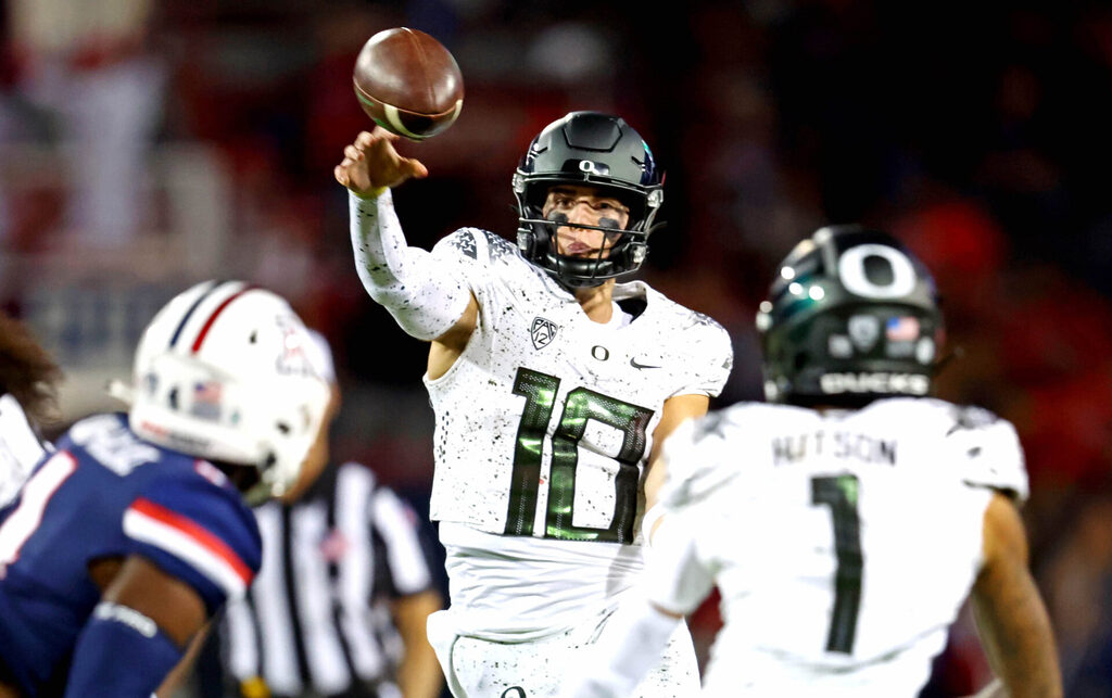 Bo Nix Oregon quarterback