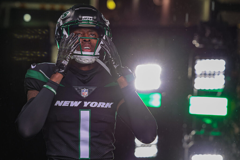 An upper body image of Sauce Garner as he gets ready to take the field
