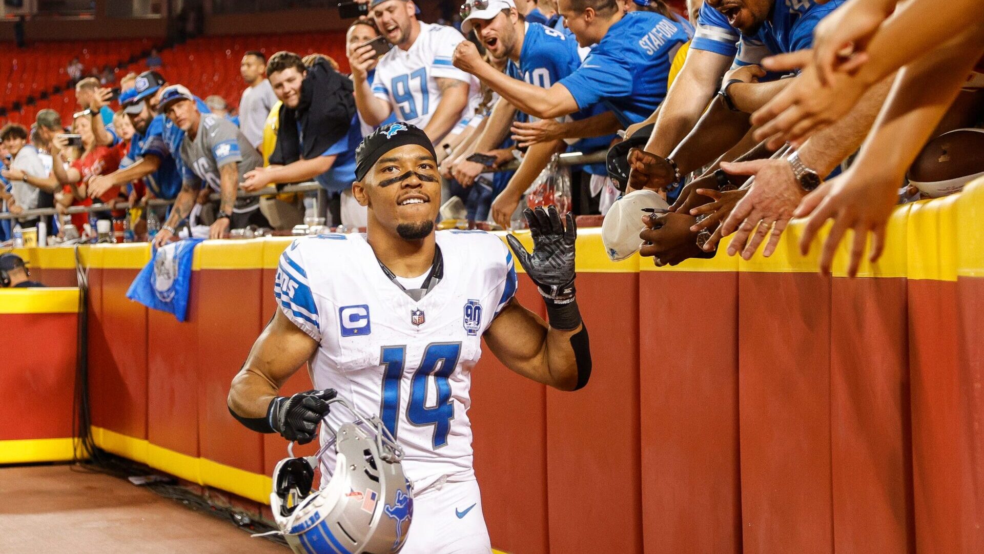 Amon-Ra St. Brown Breaks Down Viral Week 1 Touchdown Celebration