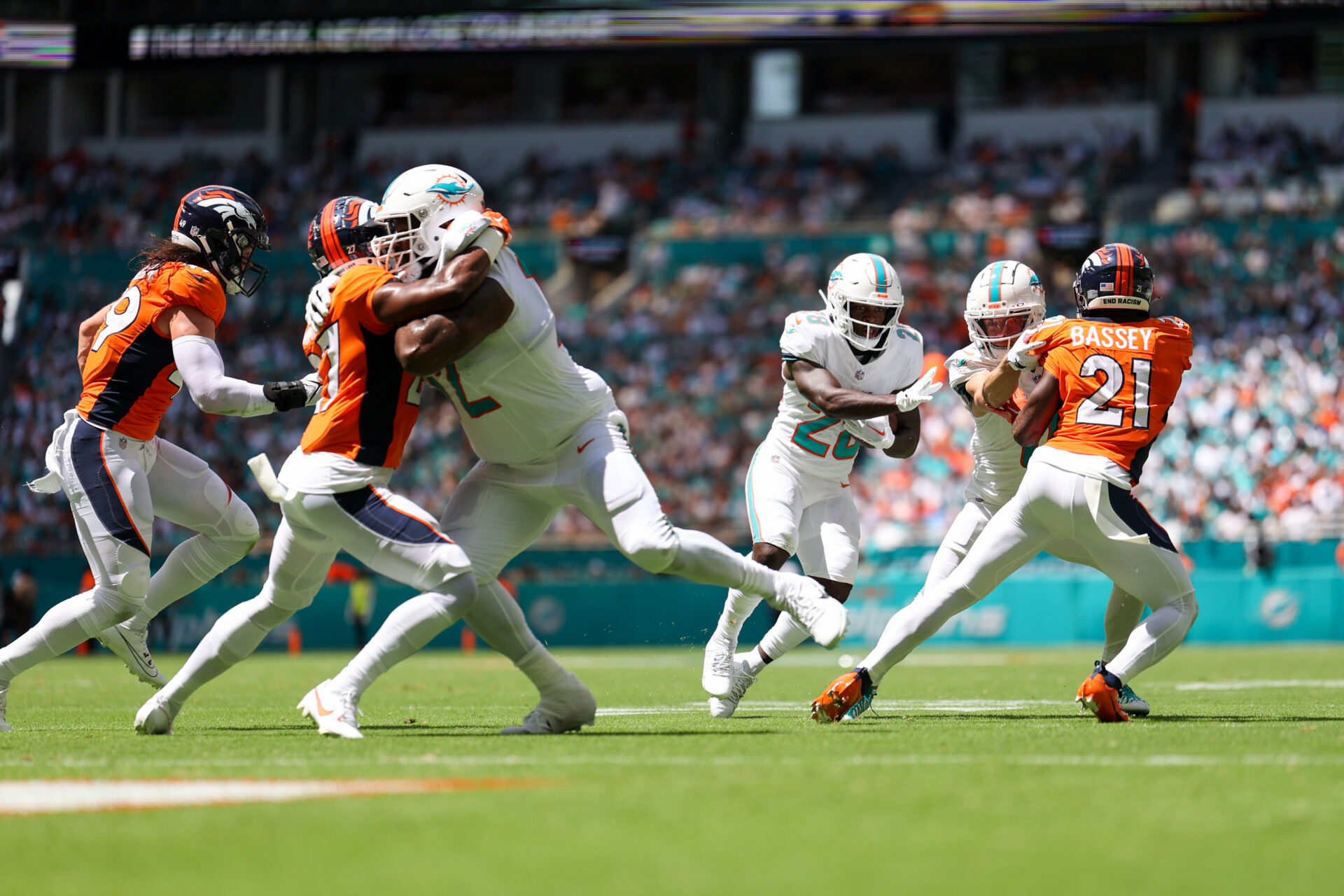 2023 Fantasy Football: NFL Week 4 Waiver Wire Targets