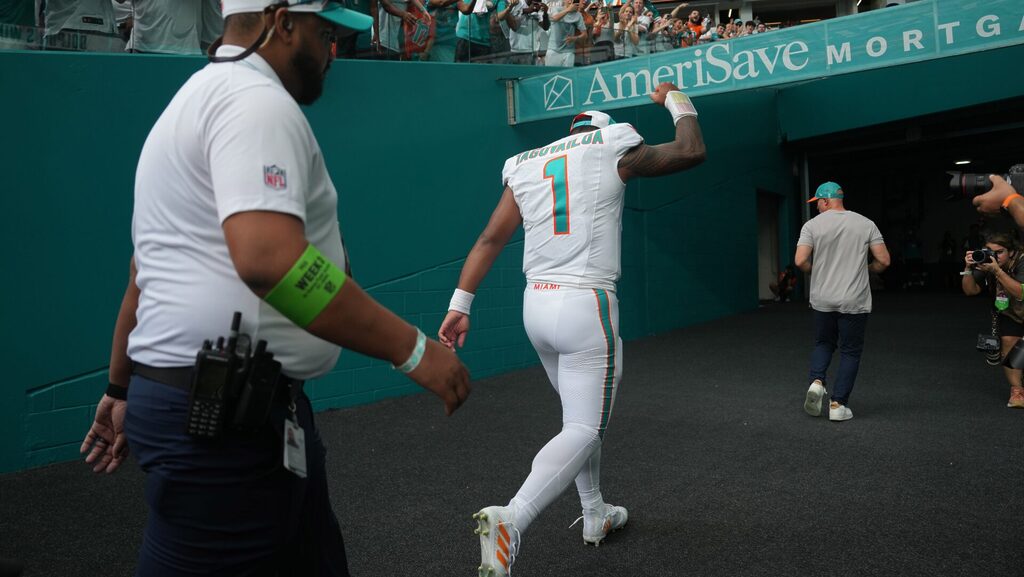 Miami Dolphins quarterback Tua Tagovailoa