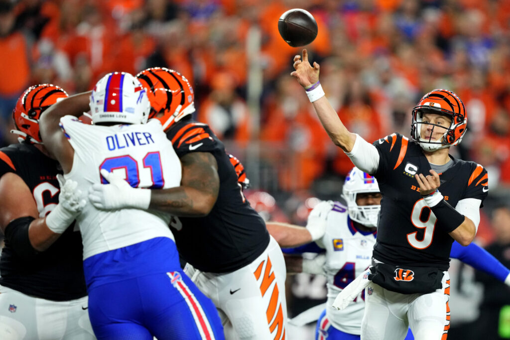 Joe Burrow throwing a pass against the Buffalo Bills