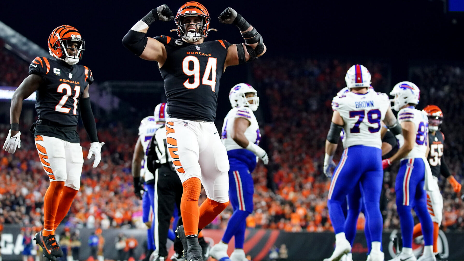 Cincinnati Bengals defensive end Sam Hubbard