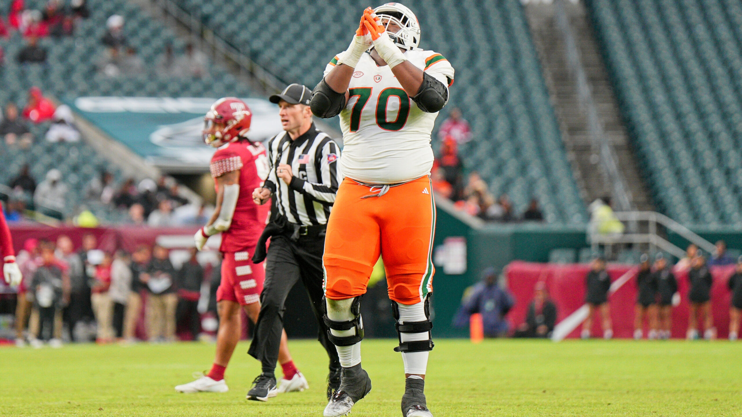 Miami Hurricanes offensive lineman Javion Cohen