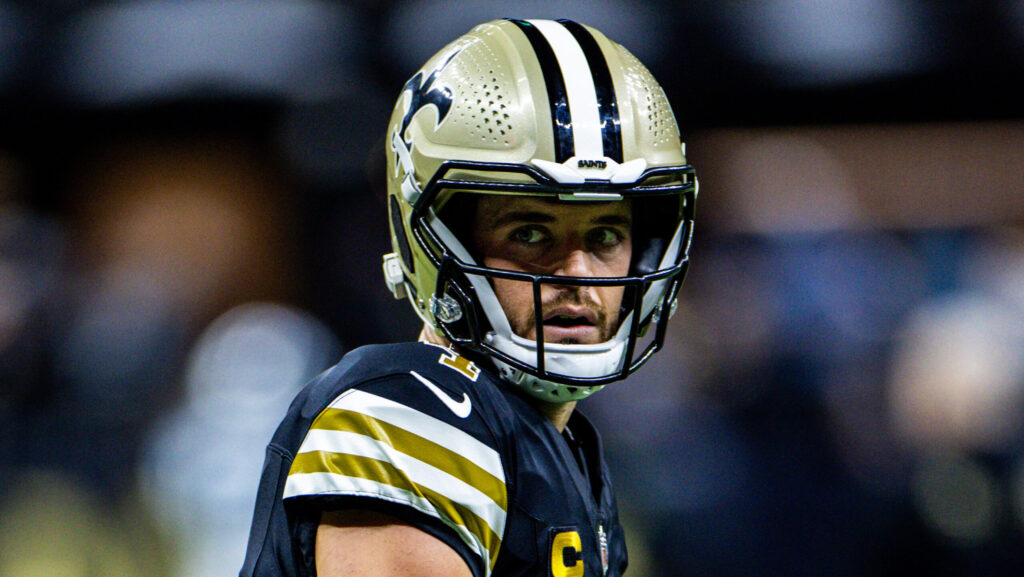 New Orleans Saints quarterback Derek Carr