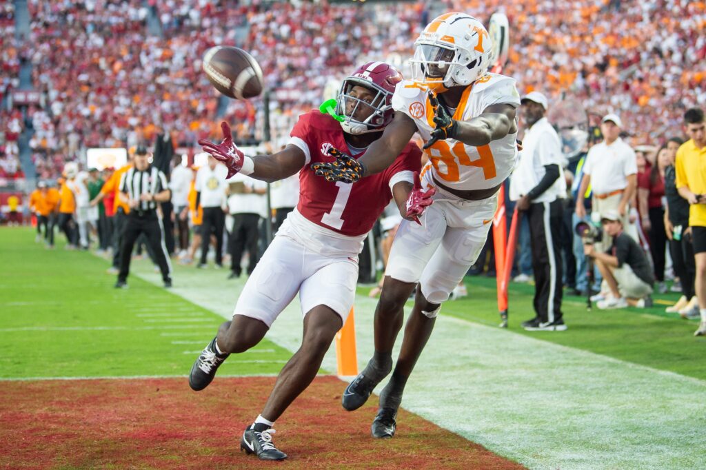 Kool-Aid McKinstry defends a Texas wide receiver