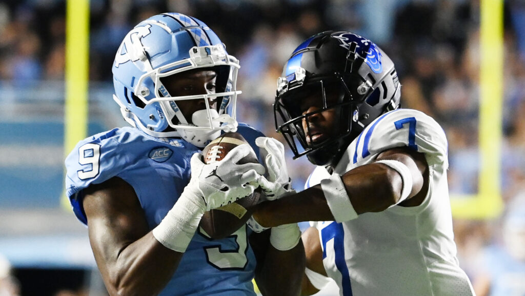 North Carolina Tar Heels wide receiver Devontez Walker