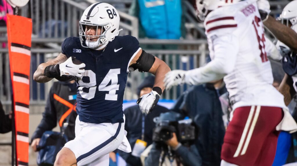 Penn State tight end Theo Johnson