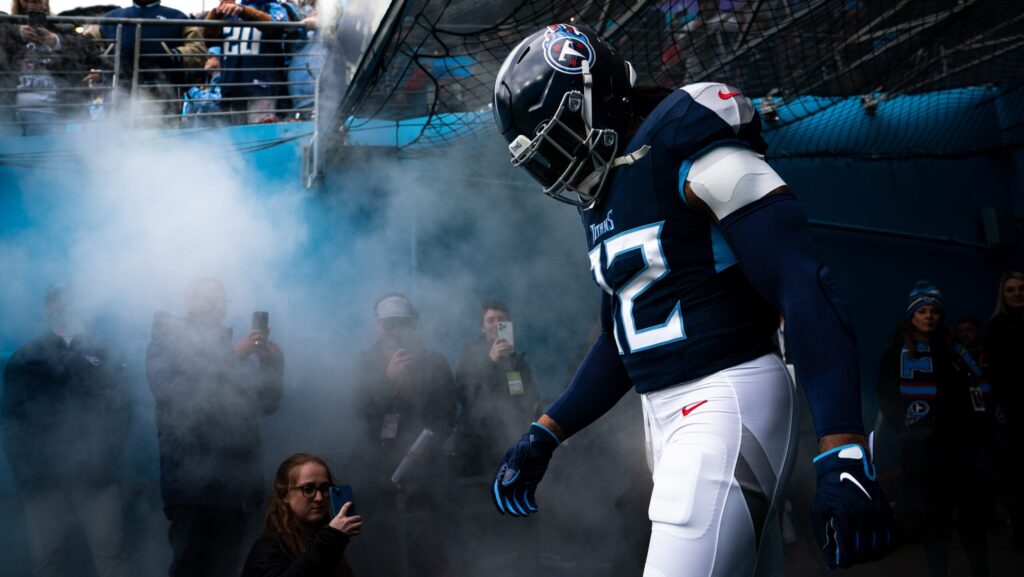 Derrick Henry walks out of tunnel at Titans' stadium