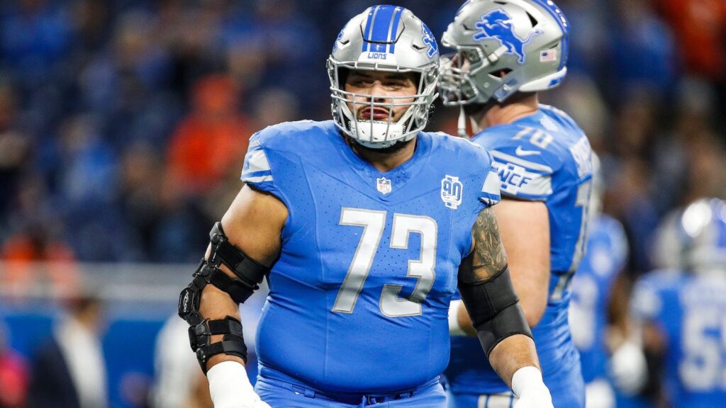 Detroit Lions guard Jonah Jackson