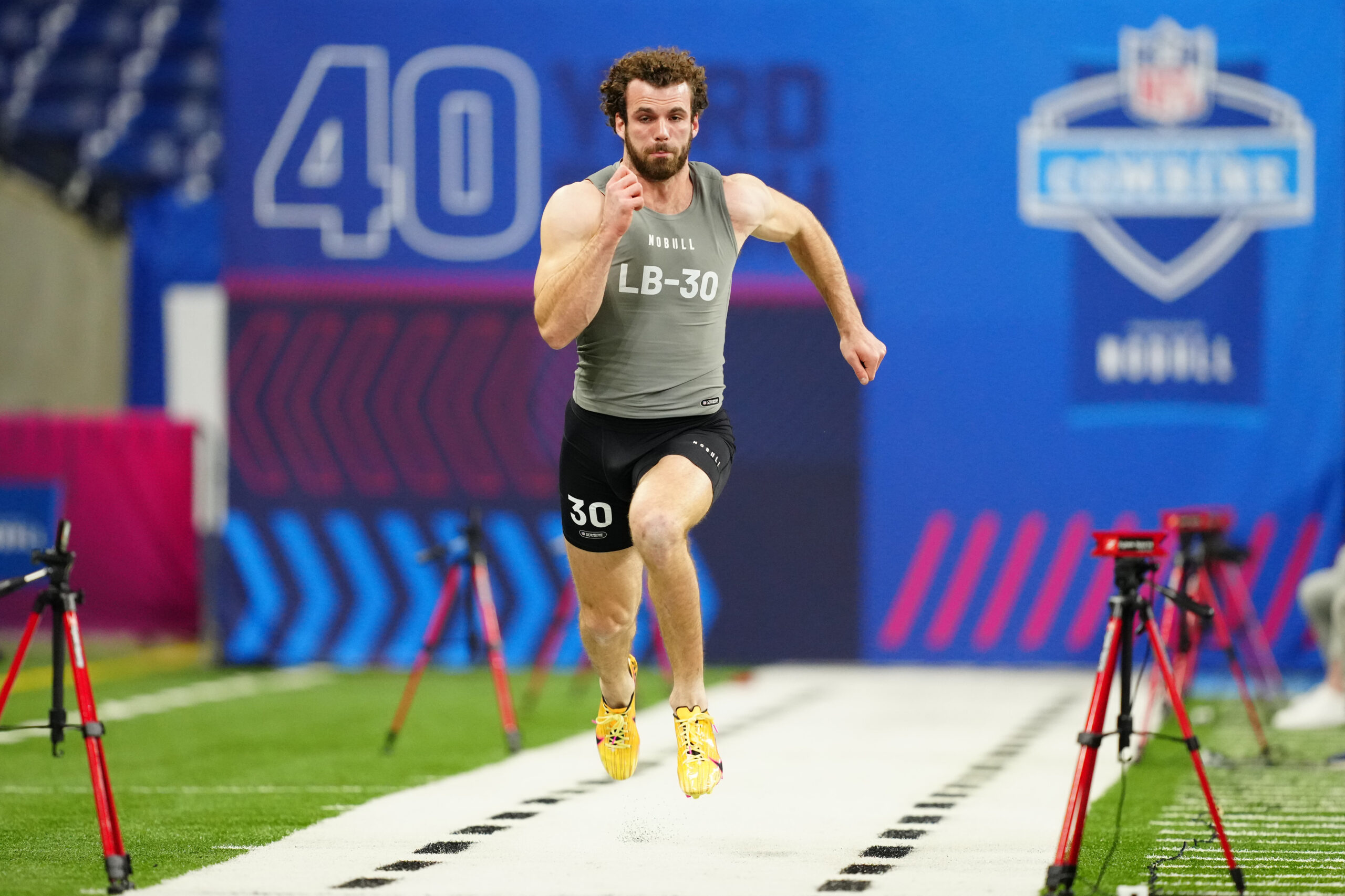 North Carolina State LB Payton Wilson runs his 40-yard dash at 2024 NFL Combine