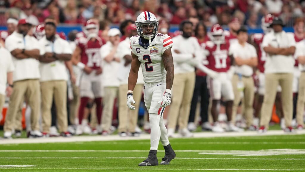 Arizona Wildcats wide receiver Jacob Cowing