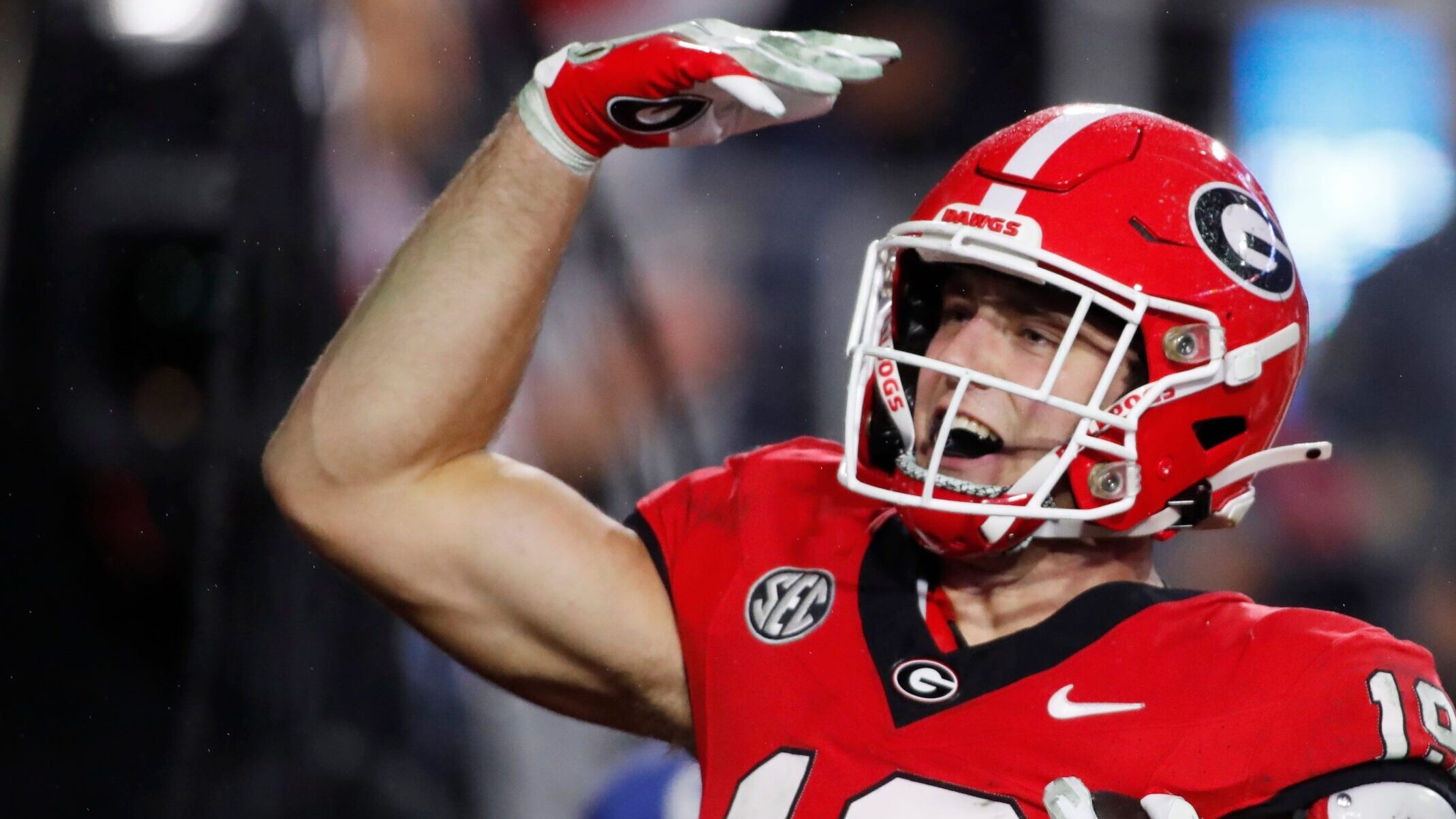 Georgia tight end Brock Bowers celebrates after scoring a touchdown