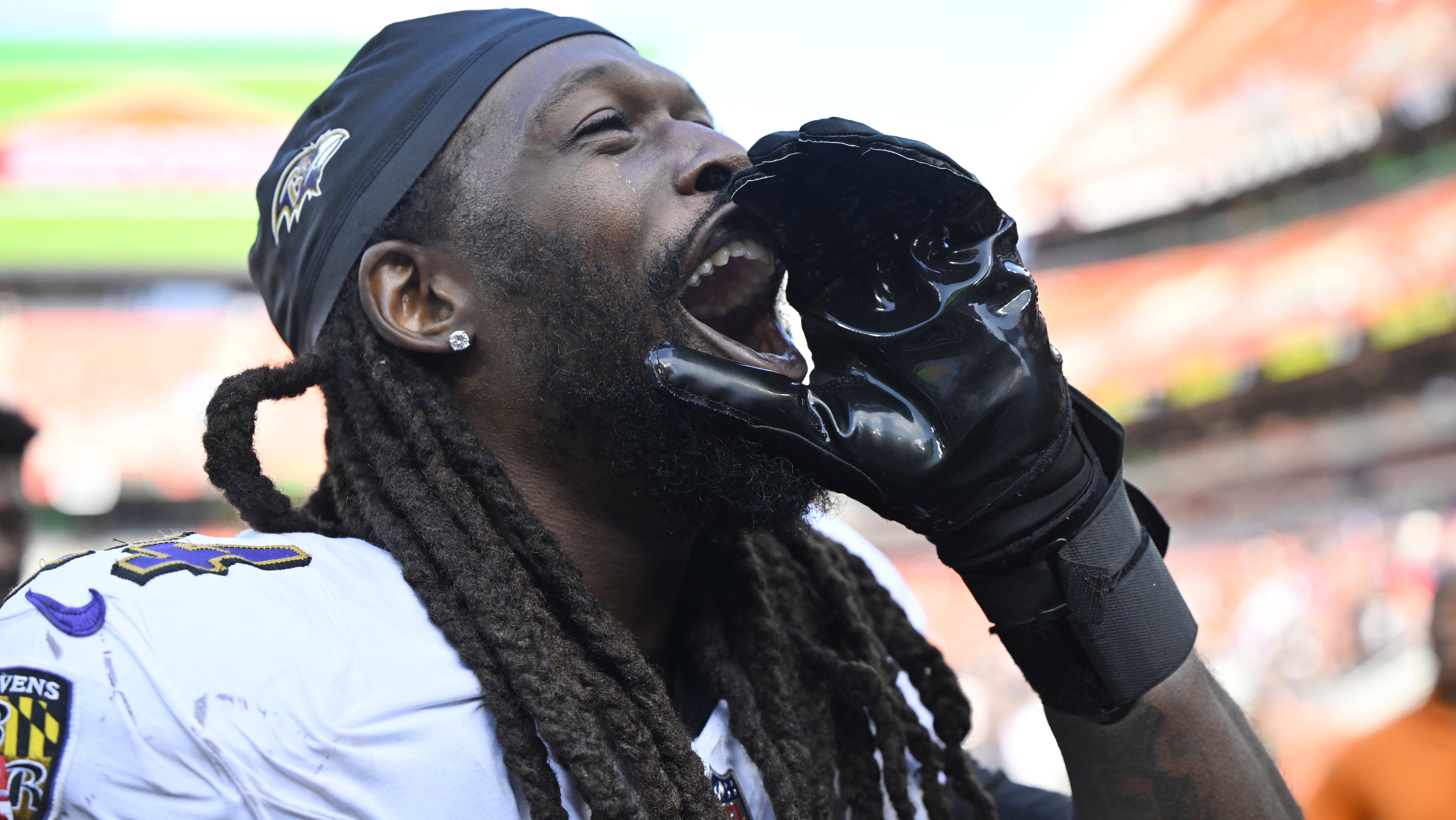 Baltimore Ravens linebacker Jadeveon Clowney