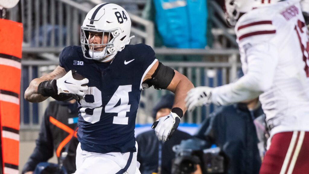 Penn State tight end Theo Johnson