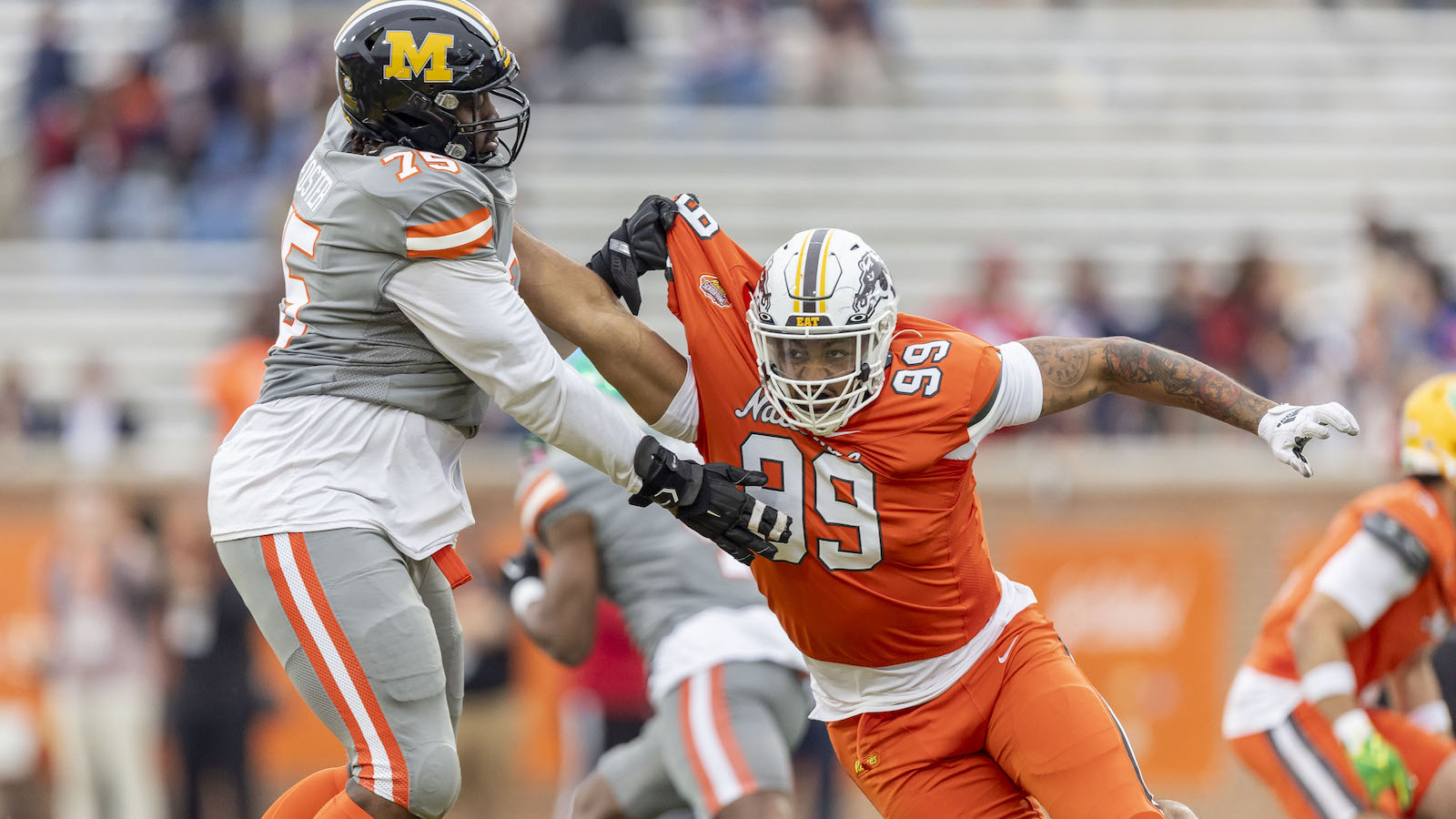 Western Michigan defensive end Marshawn Kneeland