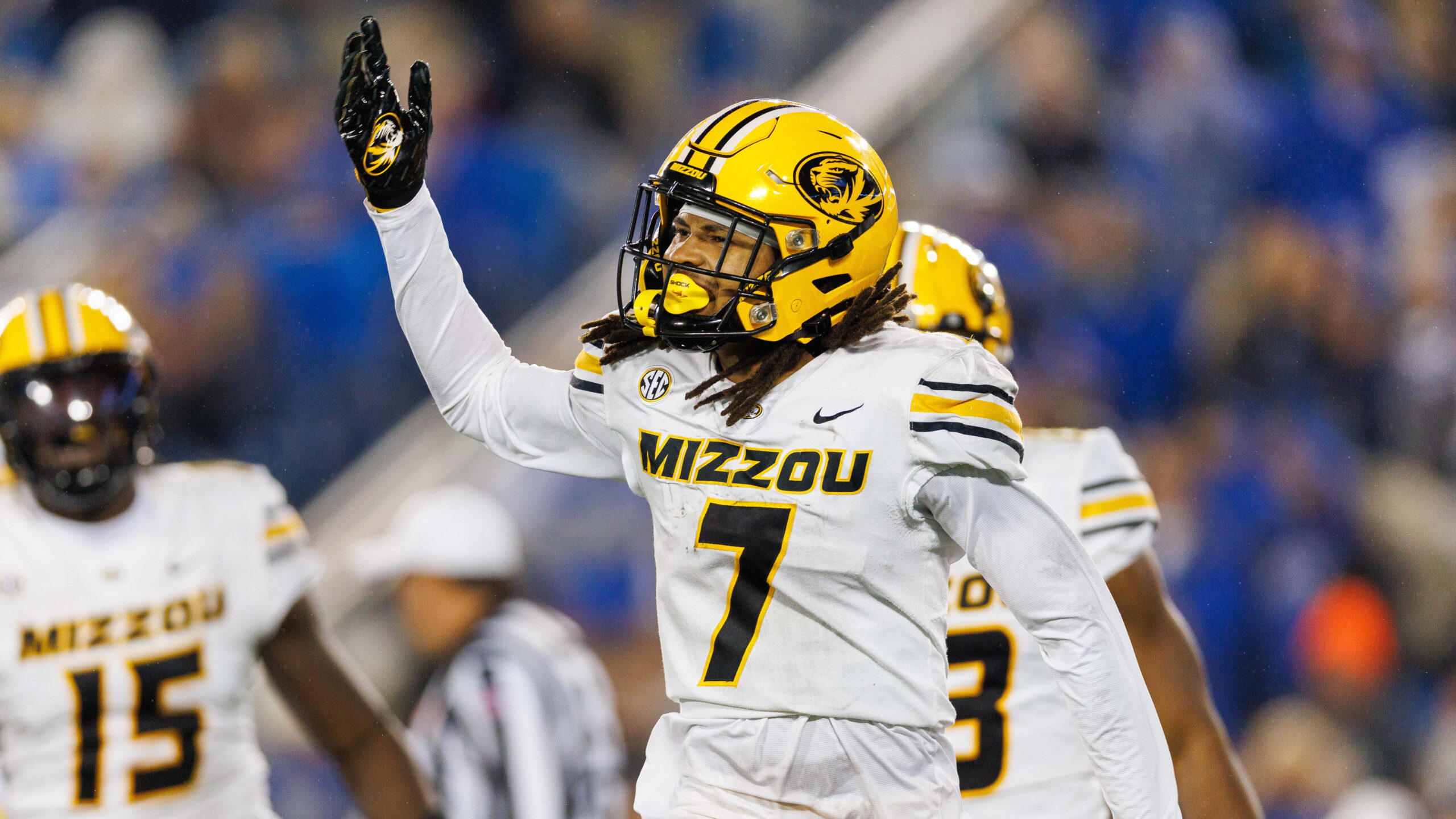 Missouri Tigers defensive back Kris Abrams-Draine 