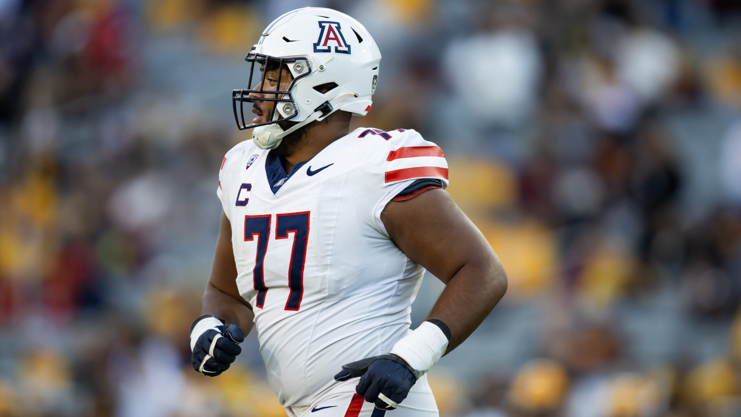 Arizona Wildcats offensive lineman Jordan Morgan