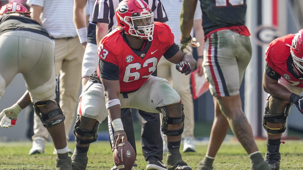 Georgia Bulldogs center Sedrick Van Pran